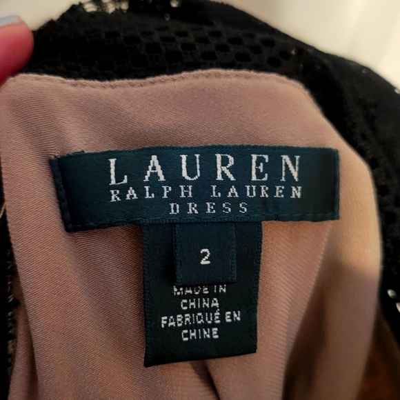 LIKE NEW LAUREN RALPH LAUREN SIZE 2 IN BLACK COCKTAIL DRESS NO TAG IS GORGEOUS - Picture 1 of 6